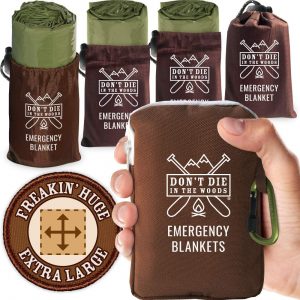 Don’t Die In The Woods – Freakin’ Huge Emergency Blankets [4-Pack] Extra-Large Thermal Mylar Space Blankets with Ripstop Nylon Stuff Sacks + Carabiner Zipper Pack [Army Green] : Sports & Outdoors